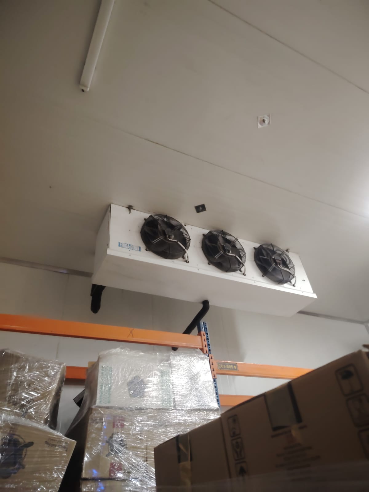 مشروع غرفة تبريد